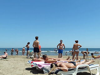 Topless Girls in Valencia Beach